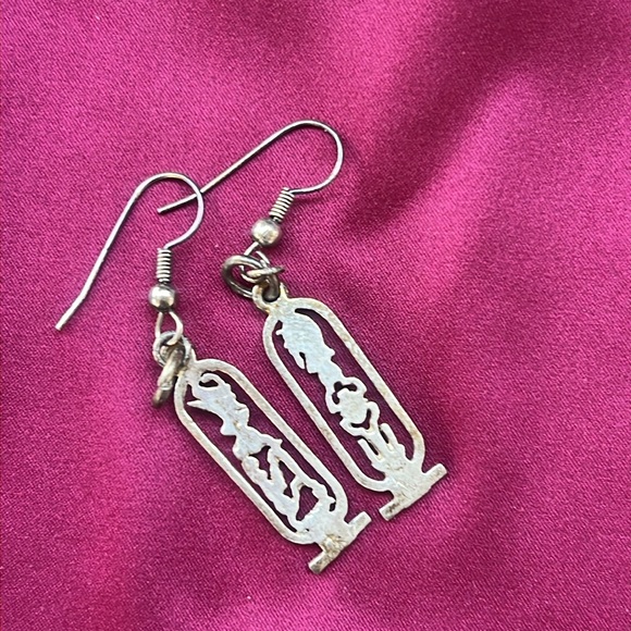 Vintage Egyptian Cartouche Dangling Earrings - Picture 9 of 16
